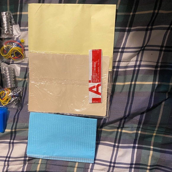 Wormhole Tattoo starter kit with two tattoo guns - Picture 3 of 9